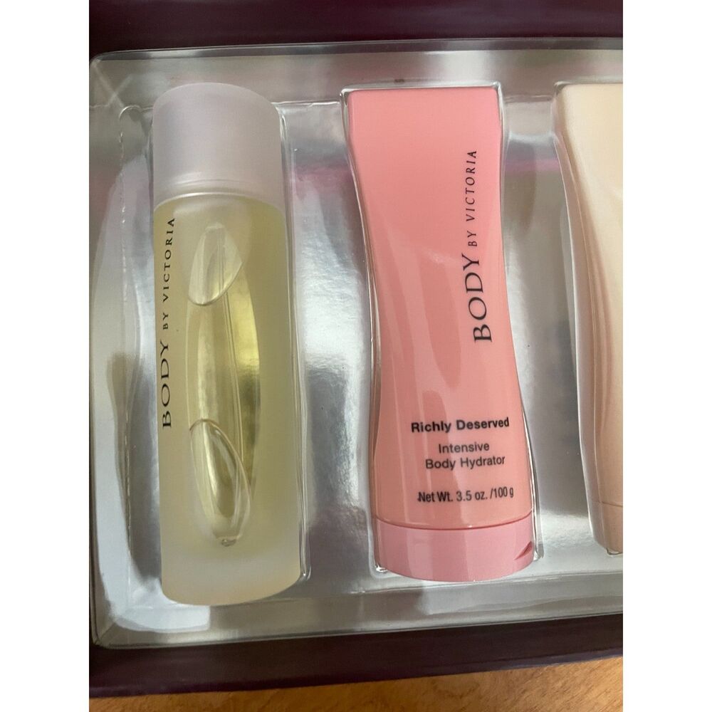 RARE 4PC Victoria's Secret "BODY BY VICTORIA" Body Mist & Lotion & Wash GIFT SET - Picture 4 of 7